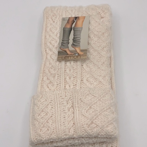Cable Knit Cuffed Leg Warmers - Picture 3 of 3